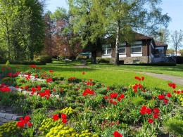Haus des Gastes im Frühling