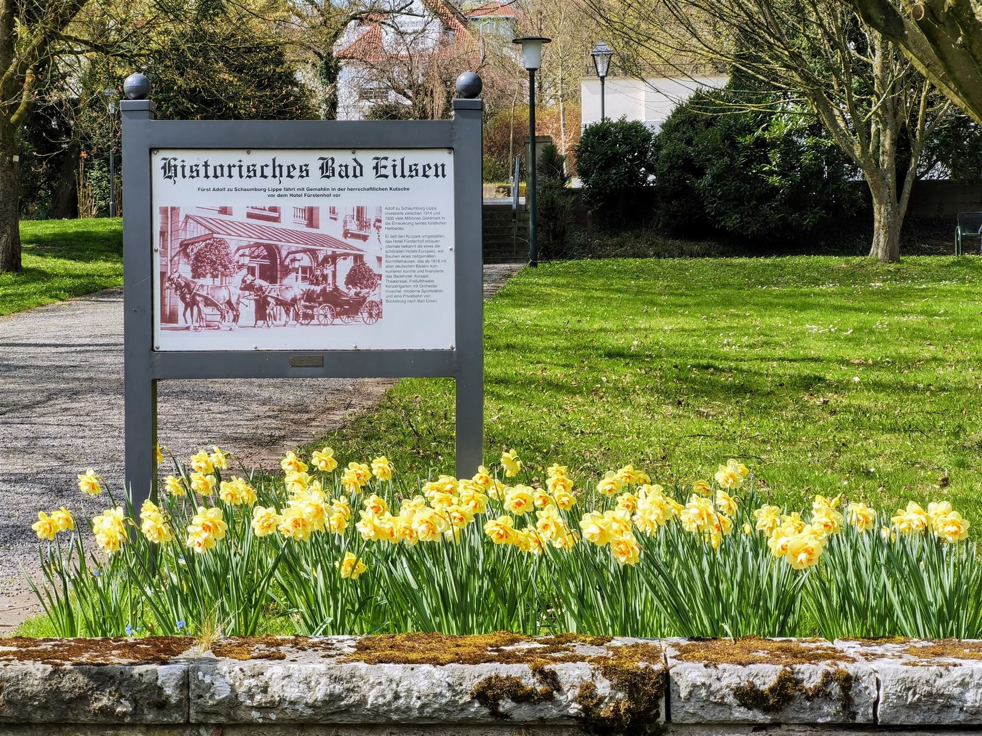 Hinweisschild im Kurpark